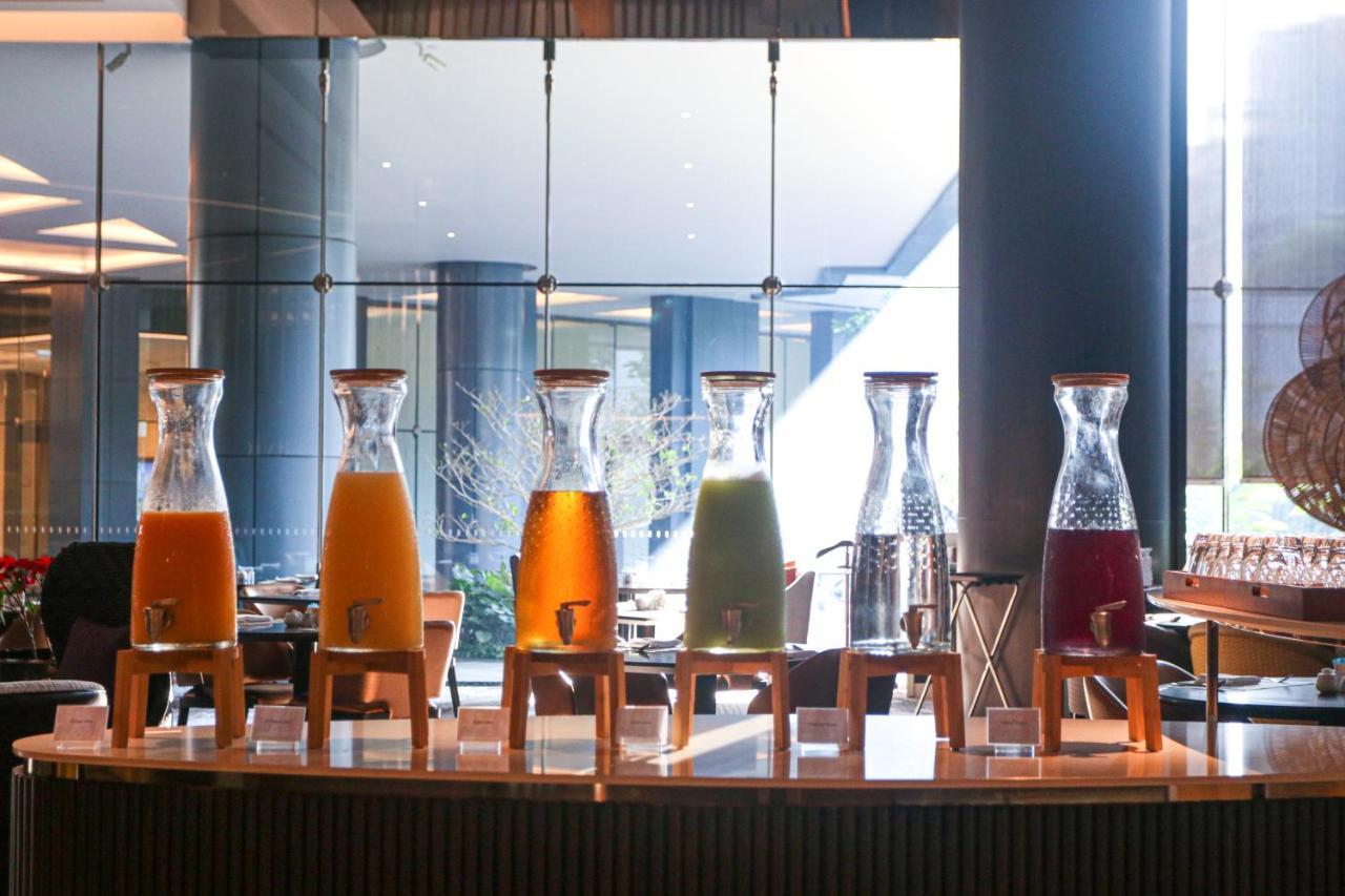 Chatrium Grand Bangkok Luaran gambar Juice bar