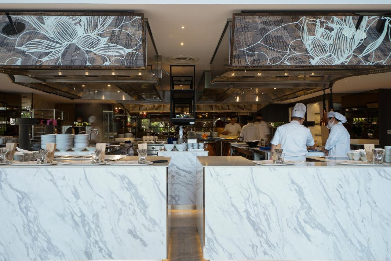 Chatrium Grand Bangkok Luaran gambar The kitchen at the restaurant