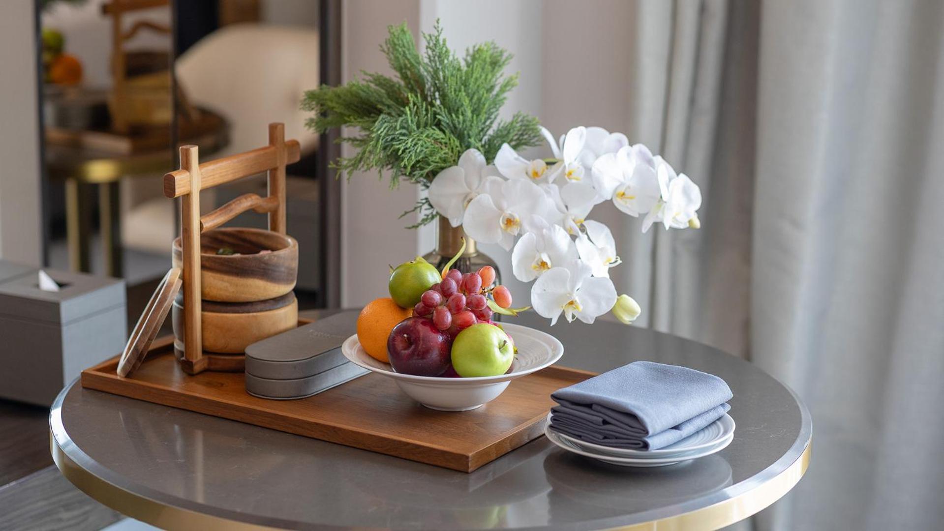 Chatrium Grand Bangkok Luaran gambar Fruit platter